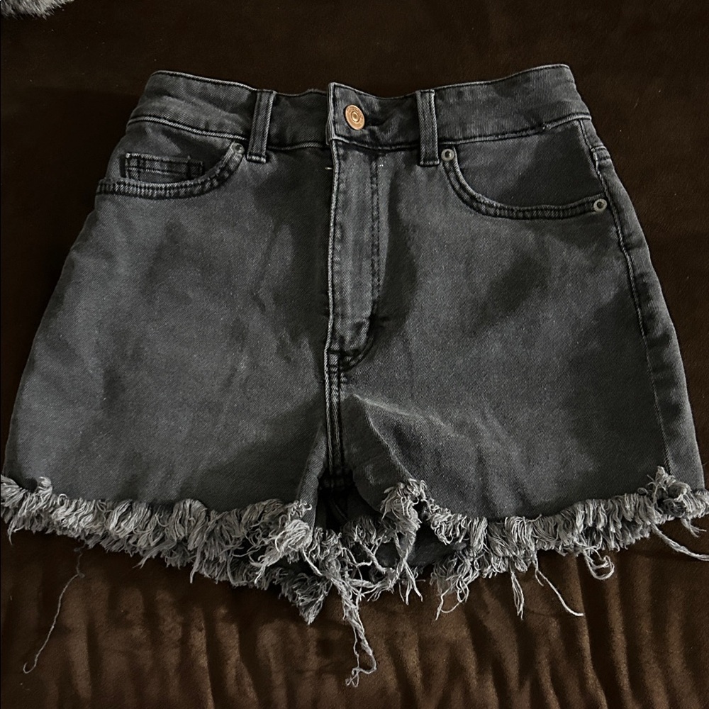 Frayed Hem Black Denim Shorts
